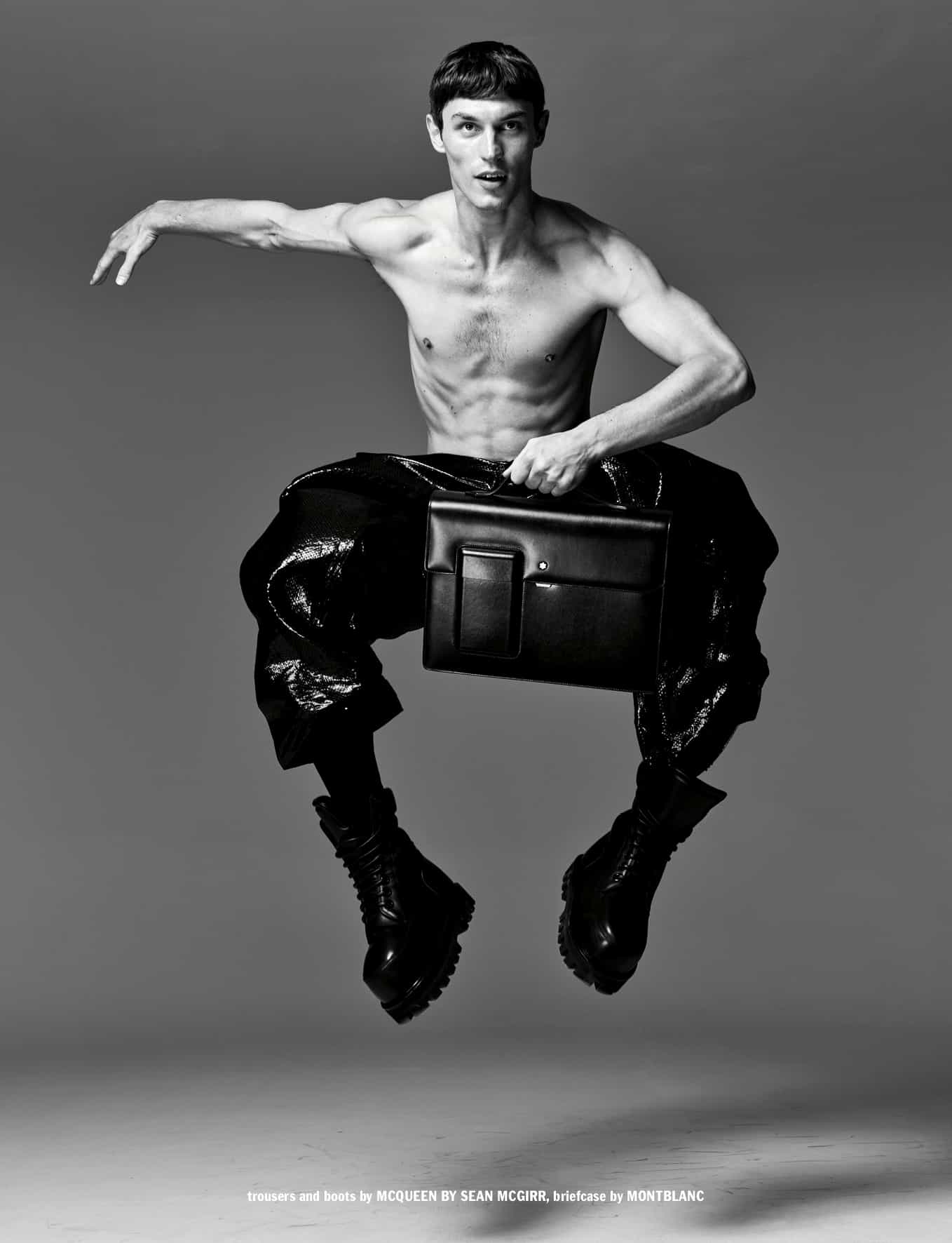 10 MAGAZINE ISSUE 60 - 9