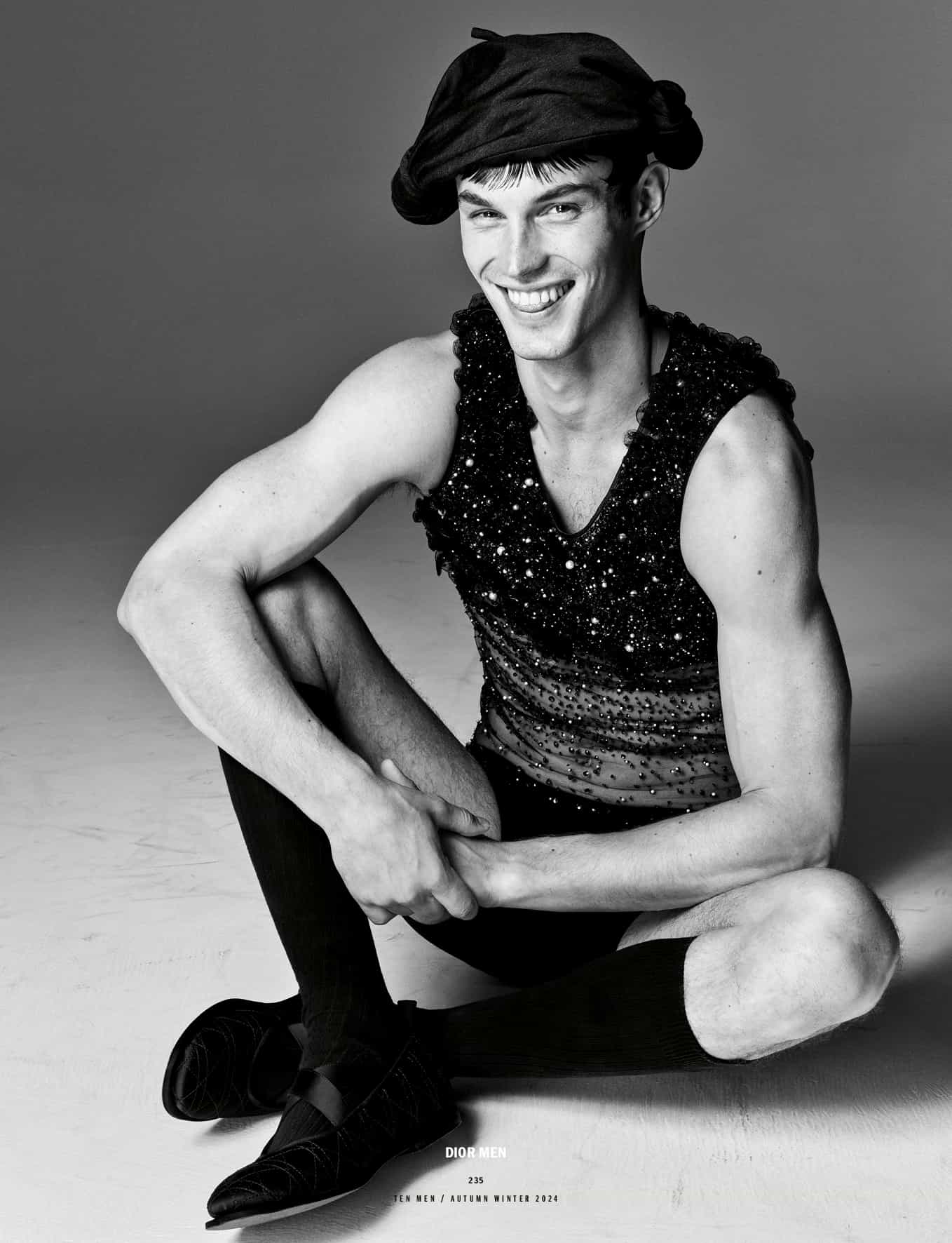 10 MAGAZINE ISSUE 60 - 12