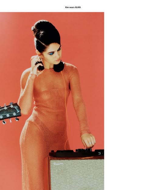 10 MAGAZINE ISSUE 74